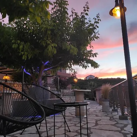 Semiramis Φρύνι