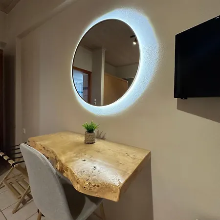 Semiramis Φρύνι