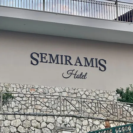 Hotel Semiramis