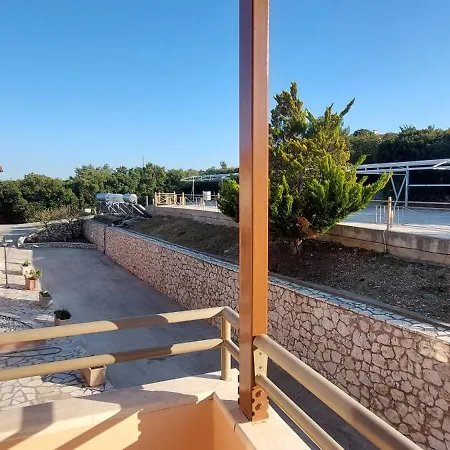 Hotel Semiramis Frínion