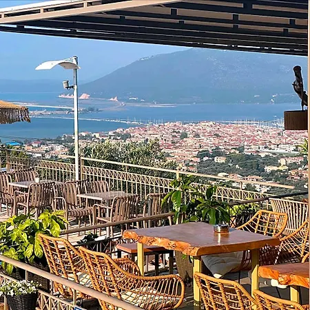 Hotel Semiramis