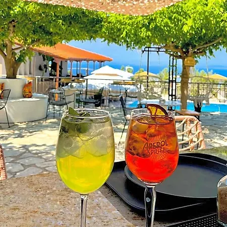 فندق Semiramis Frínion